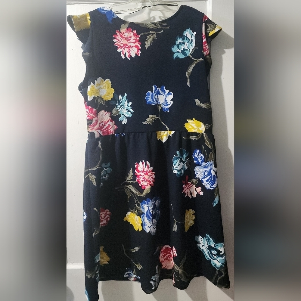 Joe Fresh Dark Blue Midi Dress with Colorful Floral Design size:L - Picture 4 of 4